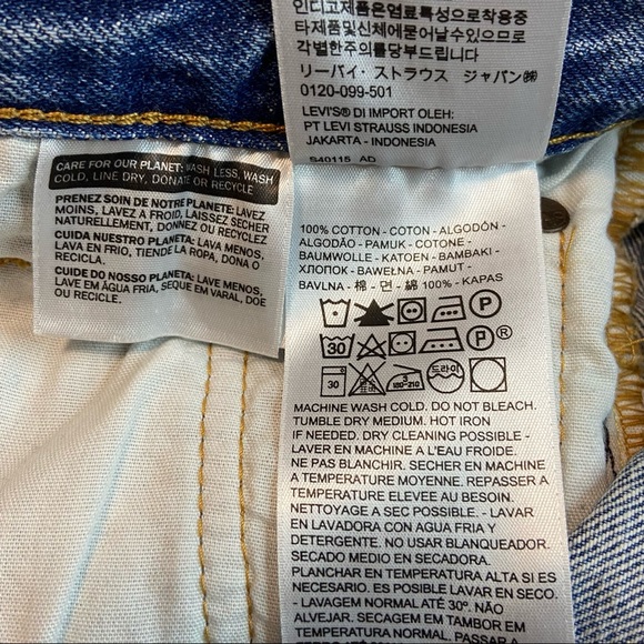 LEVI’S 501 | Med Light Wash Denim Jean Cut Off Shorts - Size: 25 - Picture 8 of 14